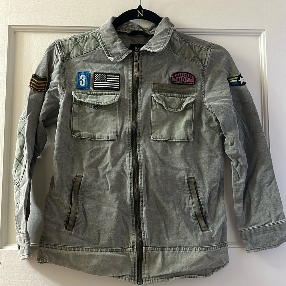 Art class boys jacket size8-10